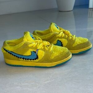 Nike Grateful Dead x Dunk Low SB Yellow Bear Nike SB Sneakers